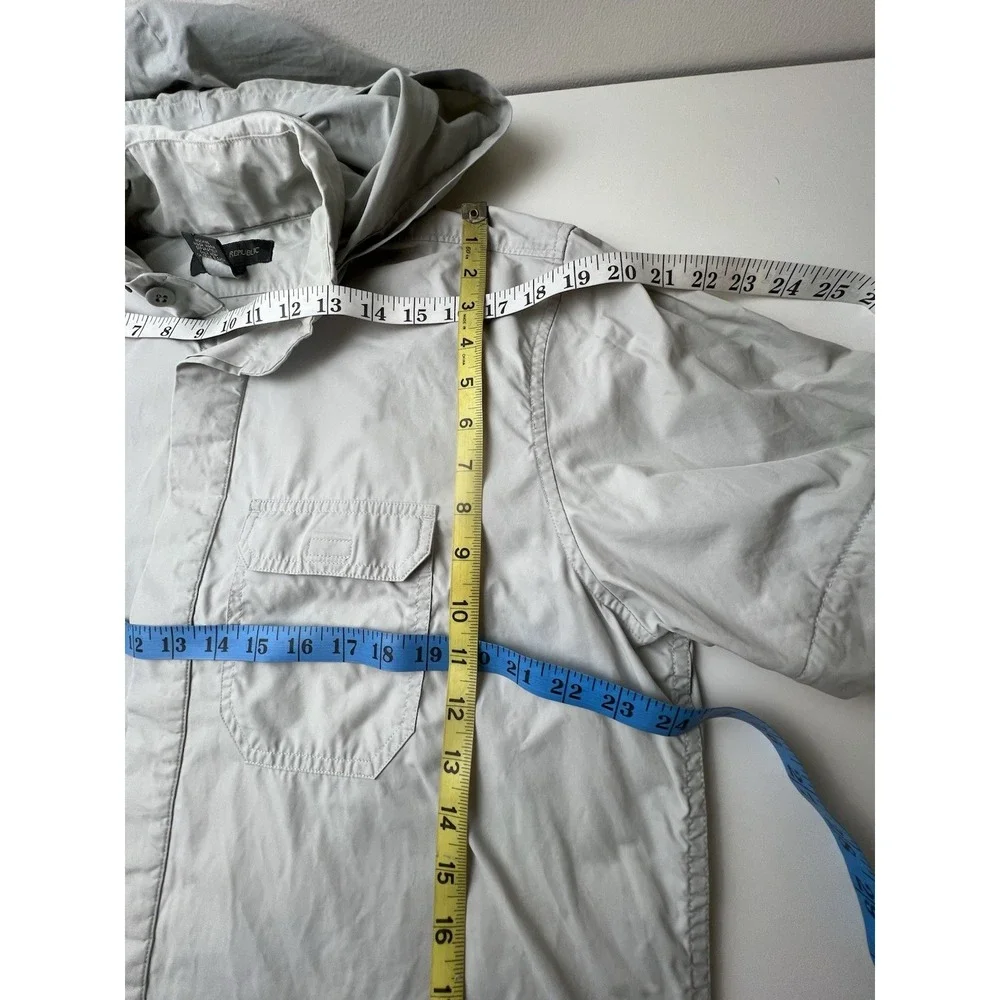 Banana Republic (Zip-Off Sleeves not included) Hidden Hood Jacket Shirt Men L